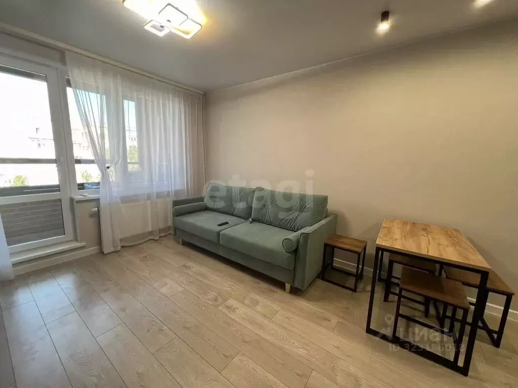 2-к кв. Удмуртия, Ижевск ул. Имени В.С. Тарасова, 2 (41.4 м) - Фото 1