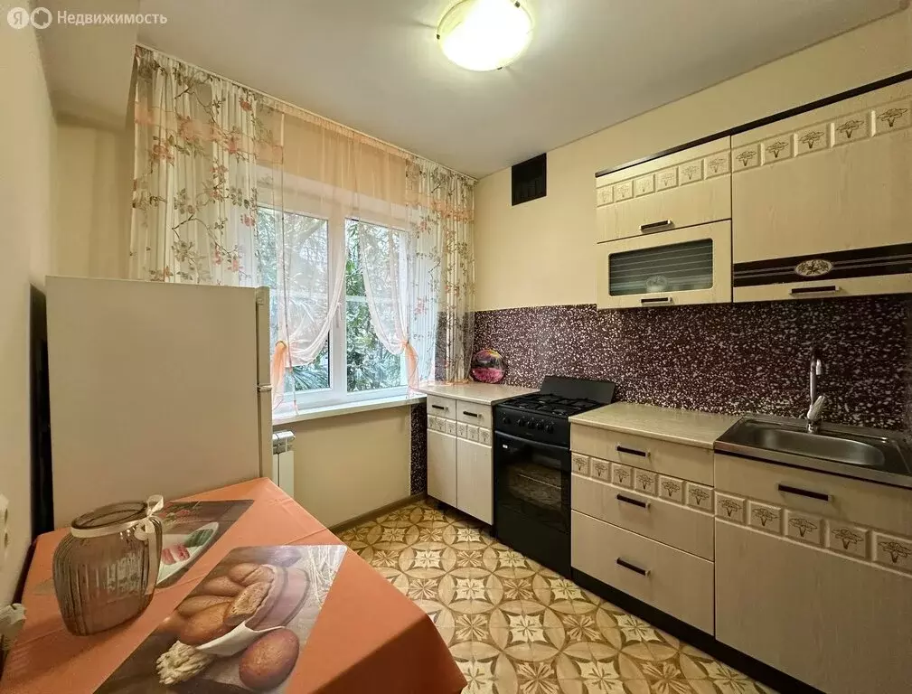 1-комнатная квартира: Сочи, микрорайон Центральный, улица Роз, 63 (30 ... - Фото 2