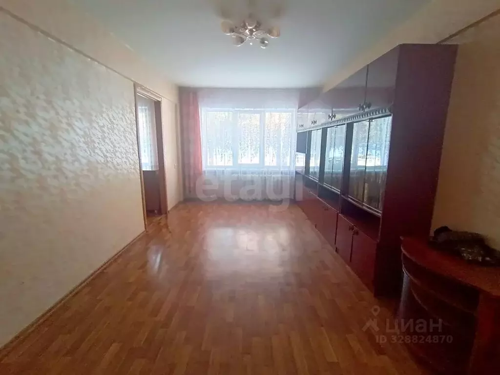 2-к кв. Кемеровская область, Юрга Комсомольская ул., 27 (44.6 м) - Фото 1