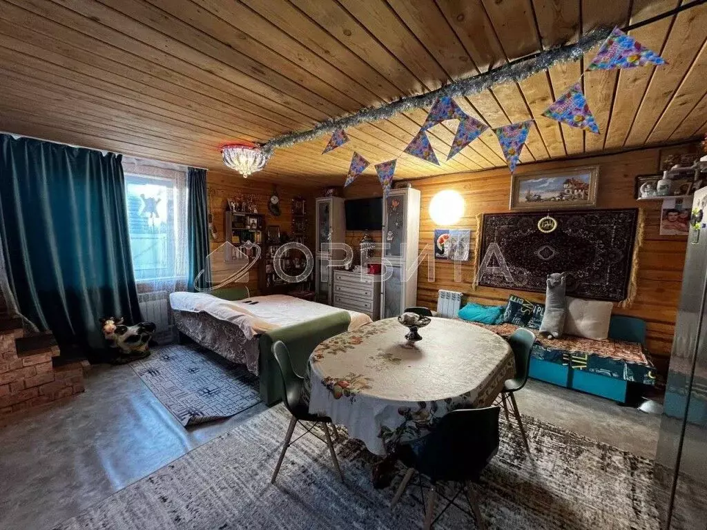 Дом в Тюменская область, Тюмень ул. 8-я Линейная, 29 (168 м) - Фото 1