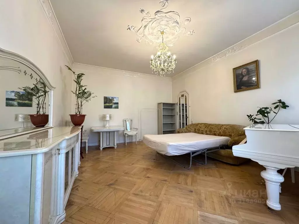 Комната Санкт-Петербург Графский пер., 9 (28.0 м) - Фото 0