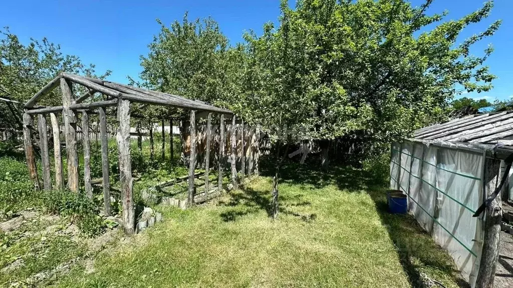 Дом в Брянская область, Брянский район, д. Стеклянная Радица ул. ... - Фото 1