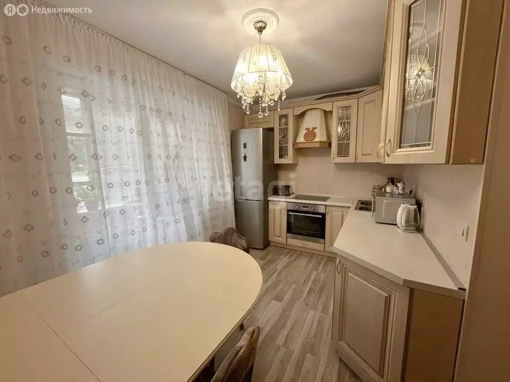 2-комнатная квартира: Челябинск, улица Руставели, 1Б (66 м) - Фото 2