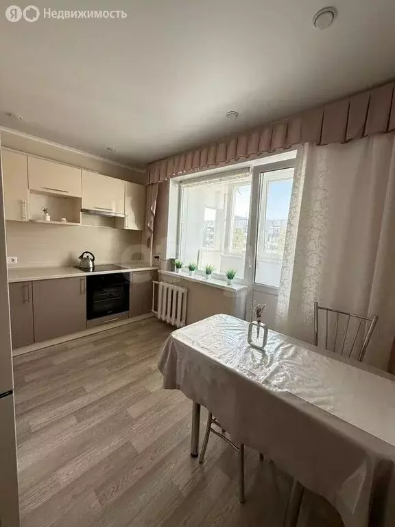 3-комнатная квартира: Самара, Ново-Вокзальная улица, 63 (74.2 м) - Фото 1