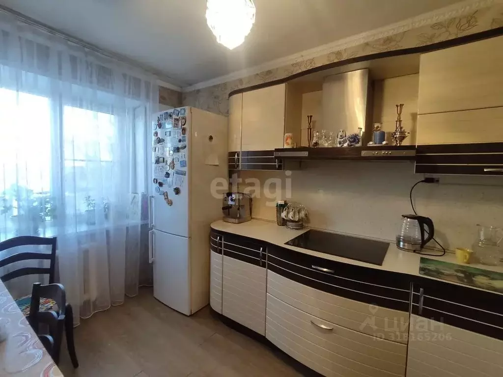 3-к кв. Бурятия, Улан-Удэ ул. Клыпина, 18 (73.0 м) - Фото 0