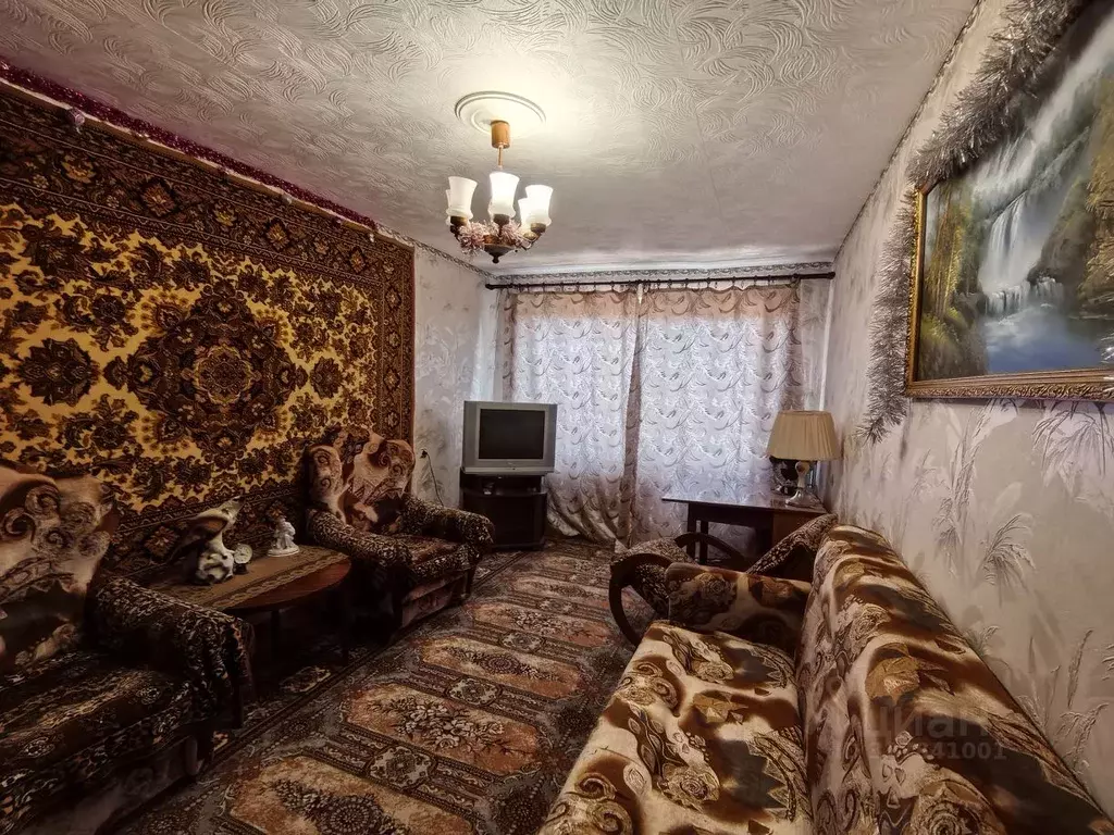 2-к кв. Ленинградская область, Сланцы ул. Грибоедова, 18 (45.0 м) - Фото 1