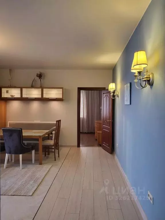 2-к кв. Новосибирская область, Новосибирск ул. 1905 года, 2 (80.0 м) - Фото 2