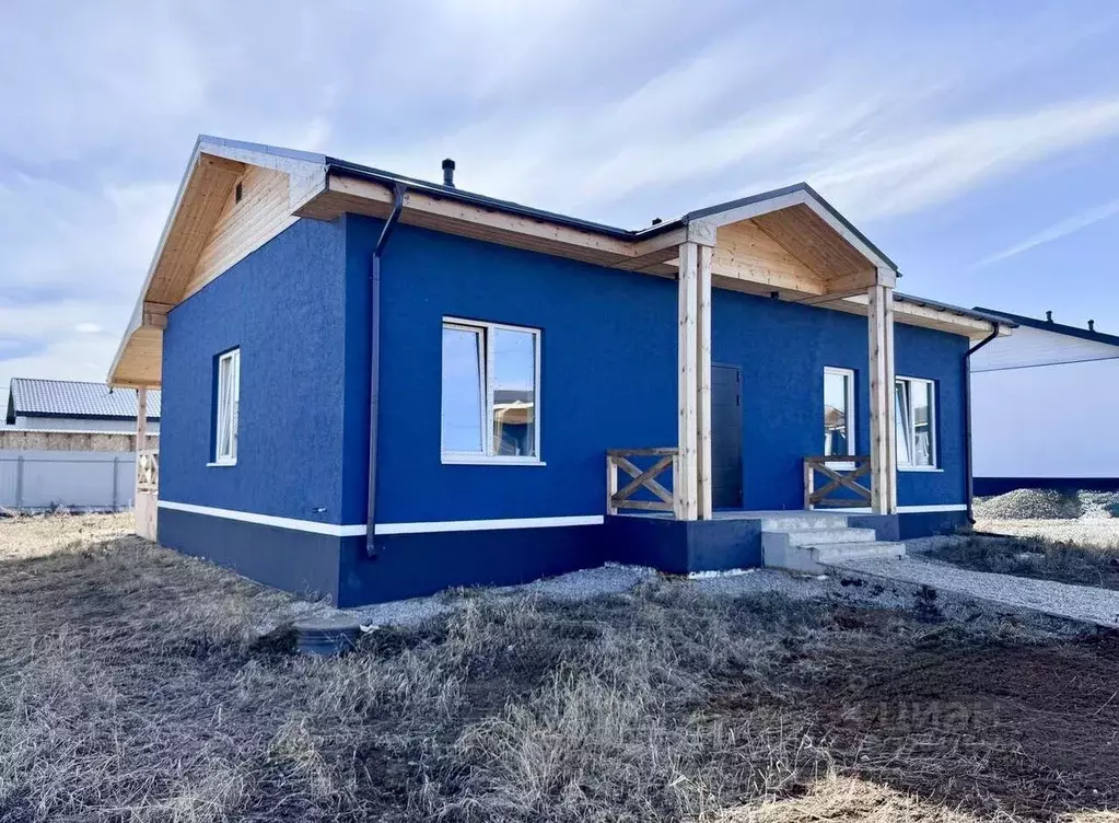 Дом в Свердловская область, Белоярский муниципальный округ, пос. ... - Фото 1