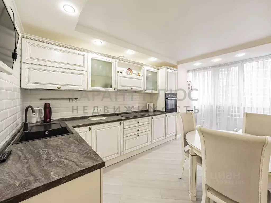 2-к кв. Липецкая область, Липецк ул. И.В. Свиридова, 6 (78.0 м) - Фото 2