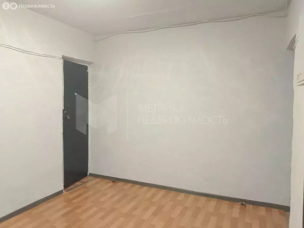 Квартира-студия: Тюмень, улица Республики, 212 (13 м) - Фото 2