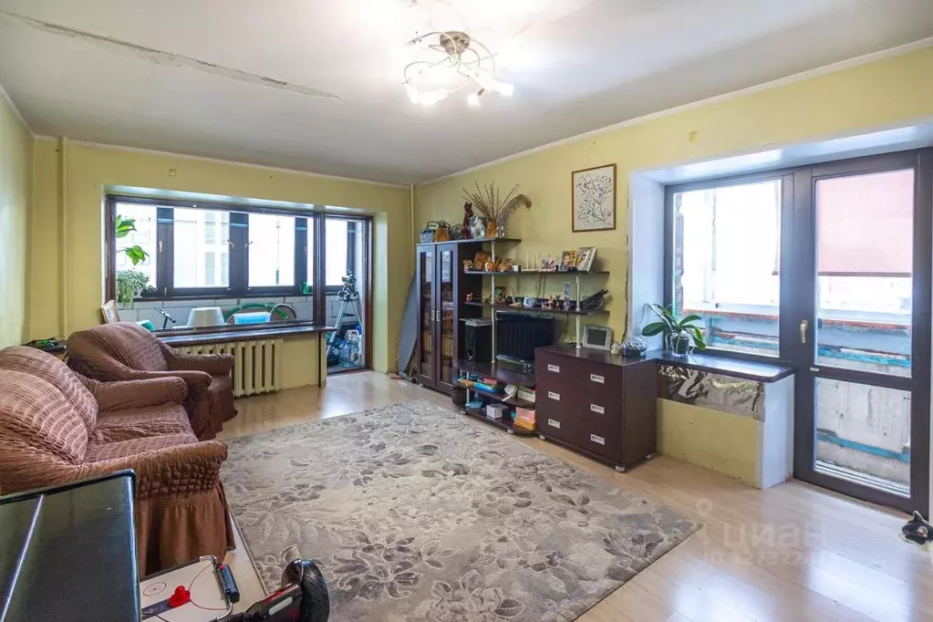 3-к кв. Башкортостан, Уфа ул. Кирова, 40/1 (75.0 м) - Фото 1