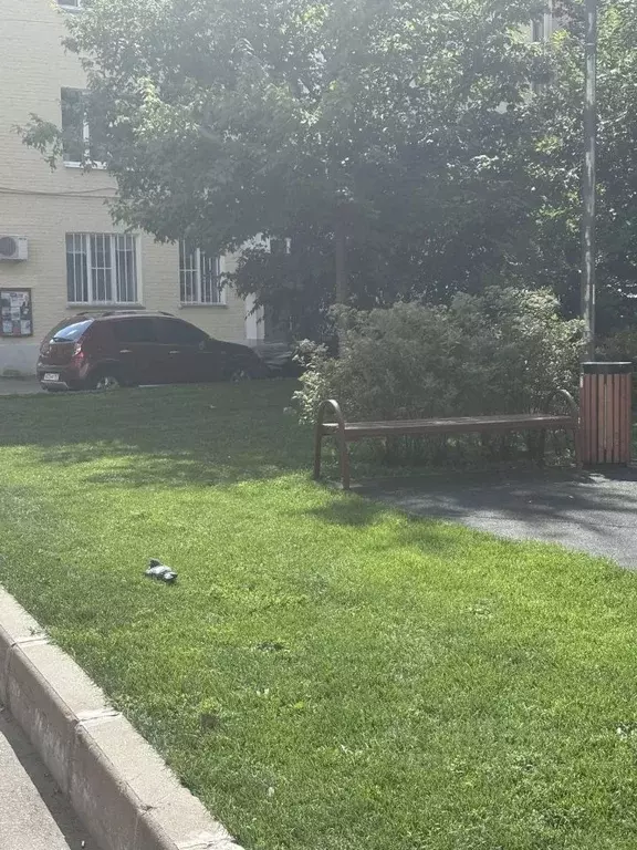 Гараж в Москва Большой Сухаревский пер., 3 (12 м) - Фото 2