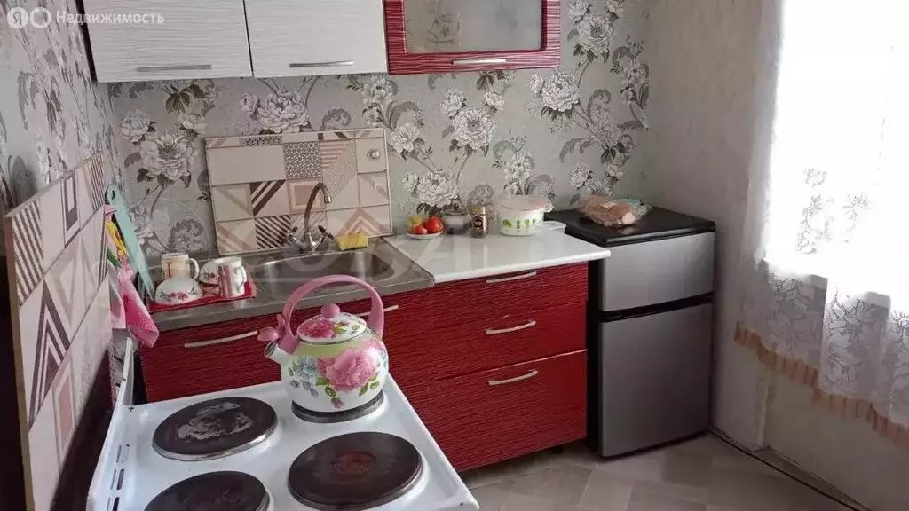 2-комнатная квартира: Тобольск, микрорайон Менделеево, 8 (44 м) - Фото 1