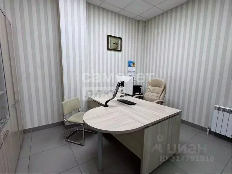 Офис в Сахалинская область, Южно-Сахалинск Ветеранская ул., 16к13 (63 ... - Фото 0