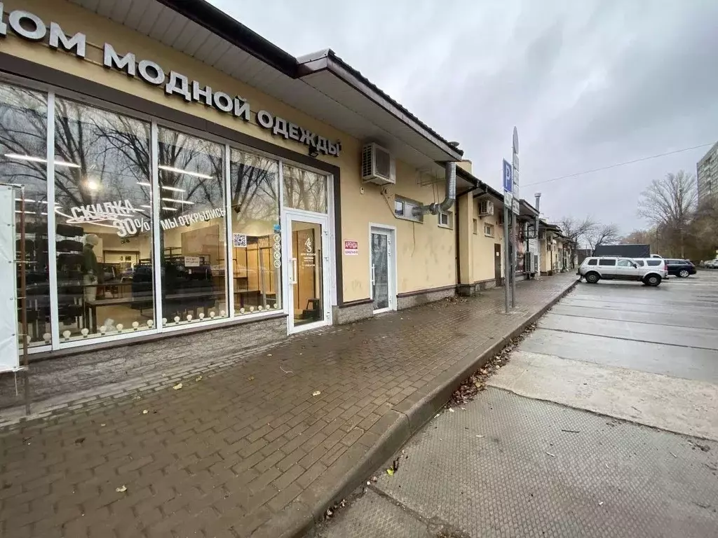 Торговая площадь в Самарская область, Тольятти Юбилейная ул., 25В (166 ... - Фото 0