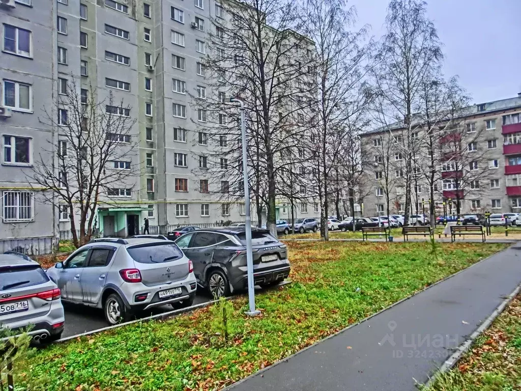 3-к кв. Татарстан, Казань ул. Голубятникова, 13 (66.0 м) - Фото 1