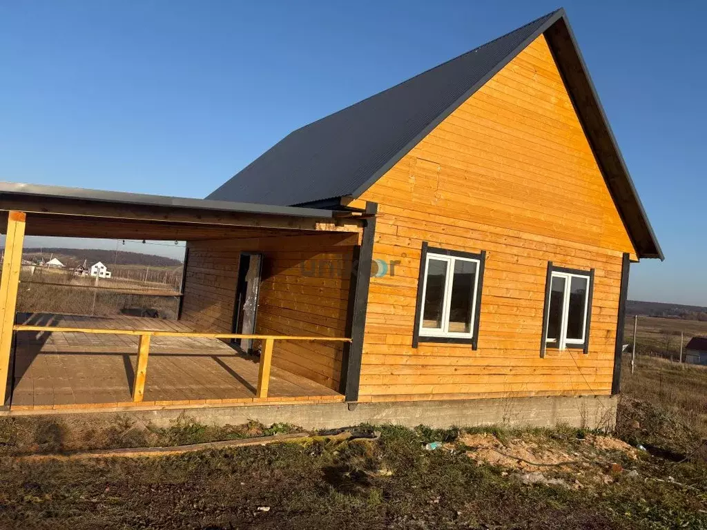 Дом в Башкортостан, Иглинский район, с. Чуваш-Кубово пер. Сергеевский, ... - Фото 1