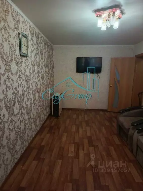 2-к кв. Оренбургская область, Кувандык Октябрьская ул., 11 (42.9 м) - Фото 1