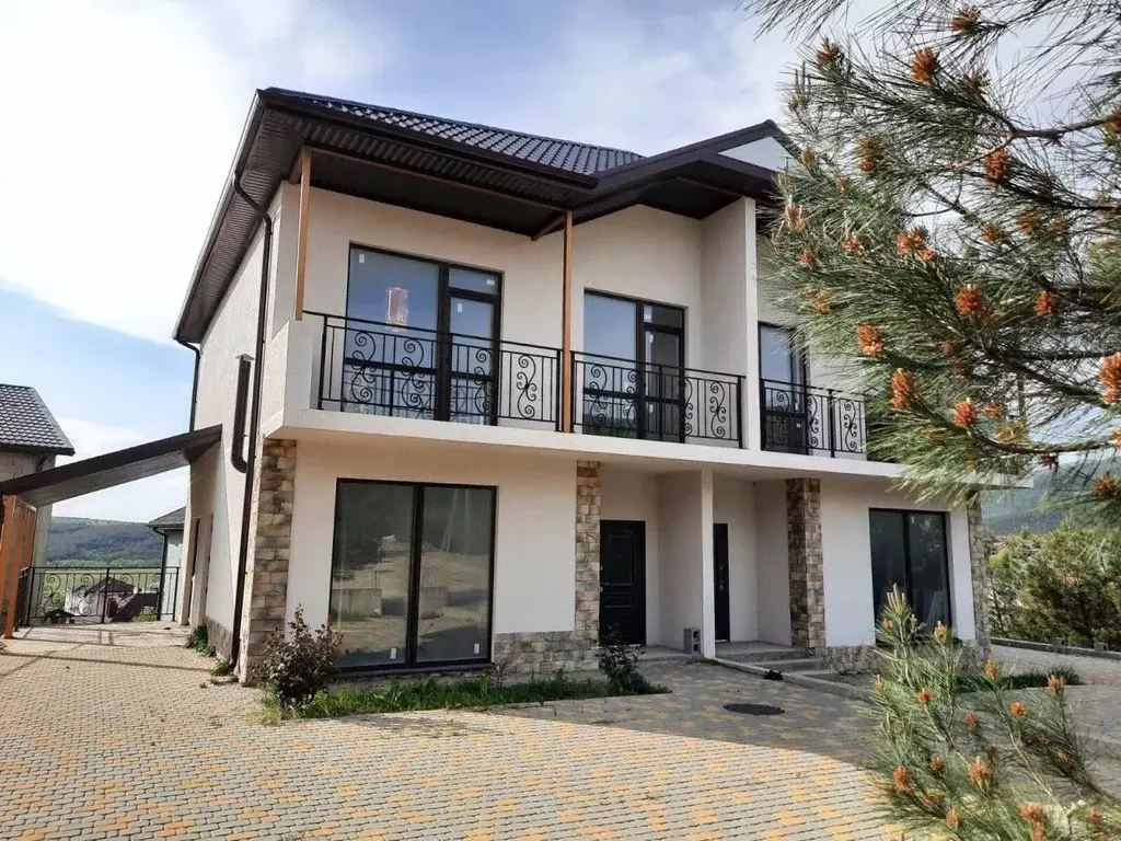 Дом в Краснодарский край, Геленджик Марьинский мкр, ул. Ромашковая, 6 ... - Фото 1