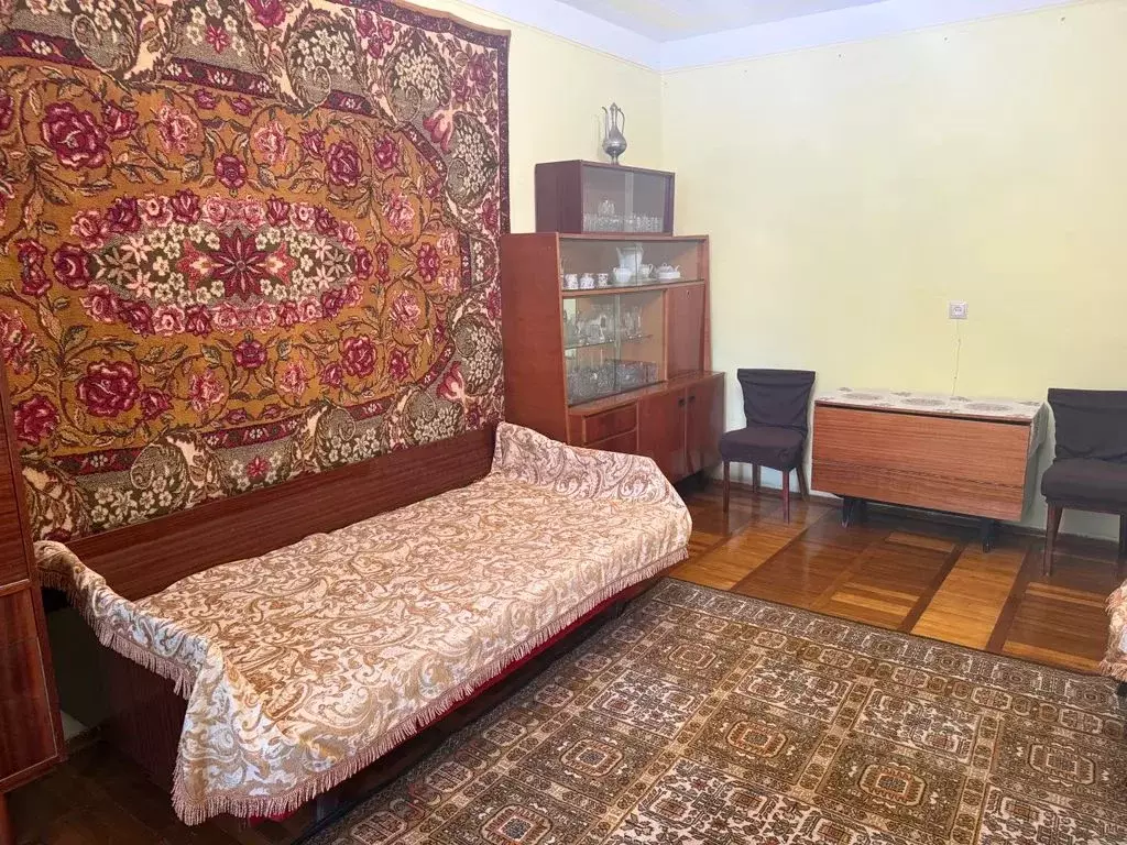 2-к кв. Дагестан, Каспийск ул. Ленина, 36 (40.0 м) - Фото 0