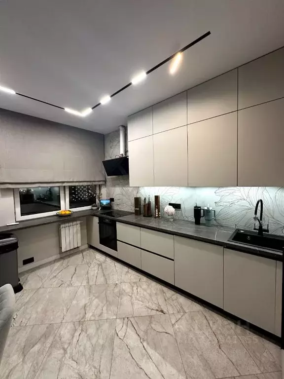 3-к кв. Москва ул. Крузенштерна, 10к1 (90.0 м) - Фото 1