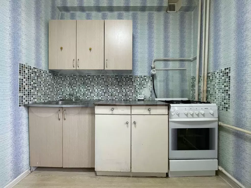 2-к. квартира, 45 м, 4/9 эт. - Фото 0