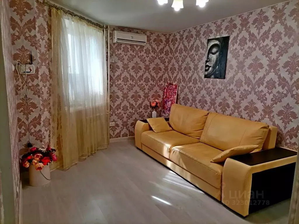 1-к кв. Волгоградская область, Волжский ул. Мира, 133 (29.7 м) - Фото 1