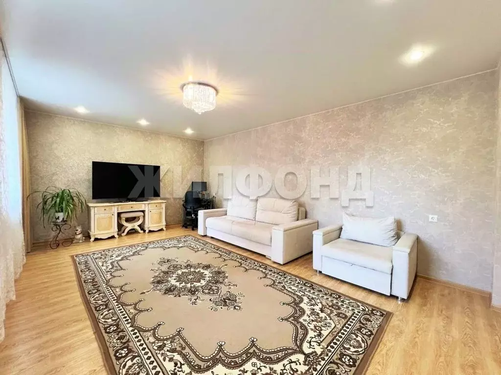 3-к кв. Алтайский край, Барнаул ул. Фурманова, 26А (97.7 м) - Фото 1