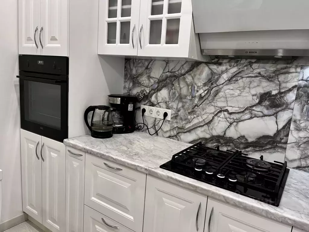 2-к кв. Волгоградская область, Волгоград ул. имени Хорошева, 12А (53.0 ... - Фото 2