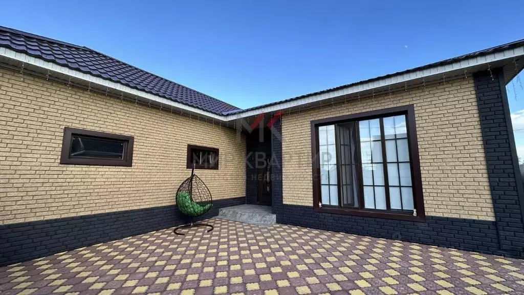 Дом в Хакасия, Черногорск ул. Шолохова, 2 (130 м) - Фото 1