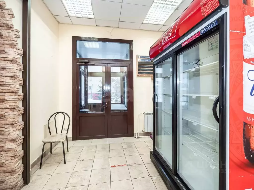 Торговая площадь в Новосибирская область, Новосибирск ул. Лазарева, 27 ... - Фото 2