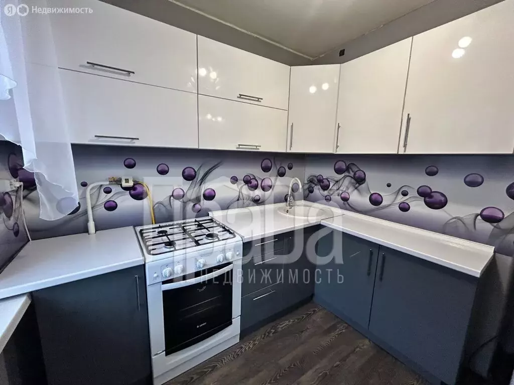 2-комнатная квартира: Красноярск, улица Анатолия Гладкова, 17 (45.2 м) - Фото 1