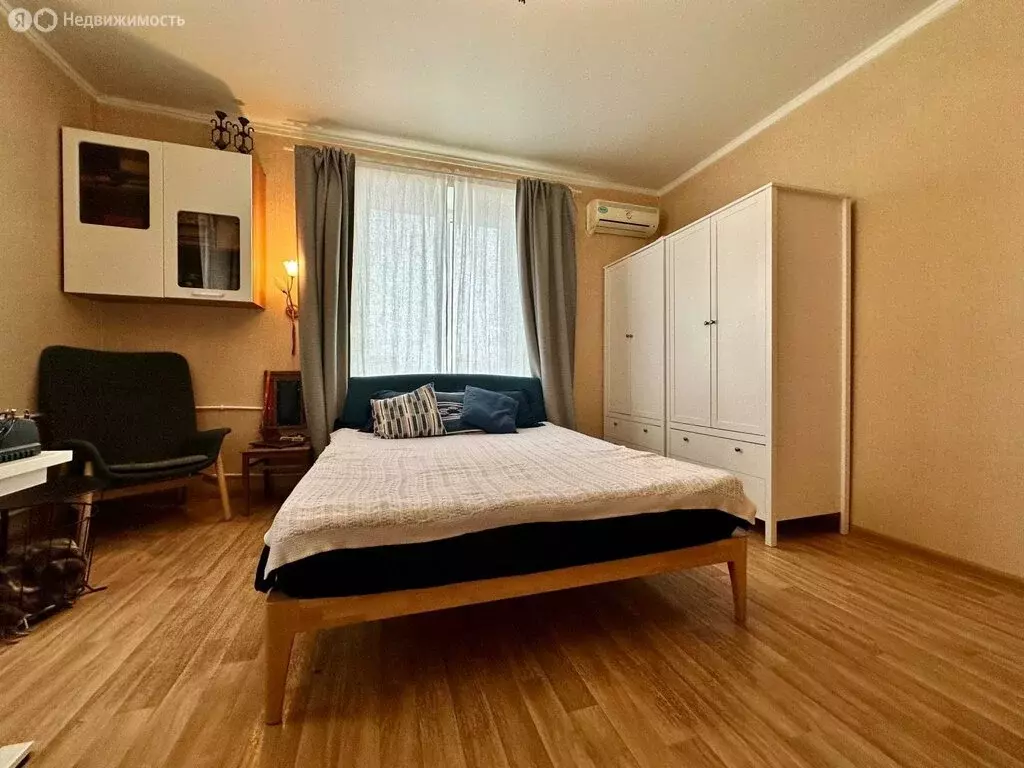 2-комнатная квартира: Саратов, Бахметьевская улица, 18 (63.4 м) - Фото 2