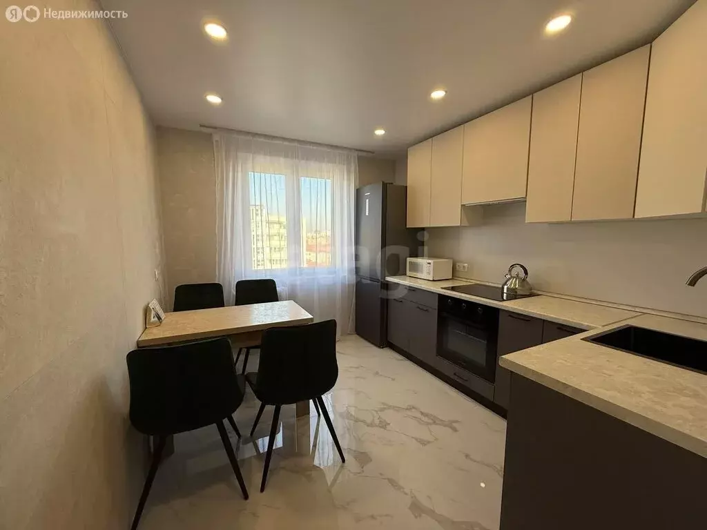 2-комнатная квартира: Калининград, улица Генерала Павлова, 20 (52.5 м) - Фото 1