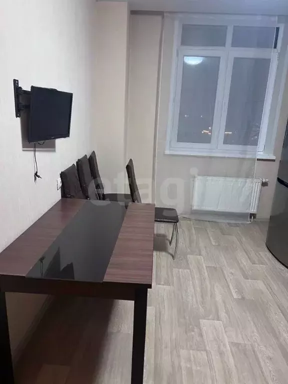 1-к кв. Красноярский край, Красноярск ул. Авиаторов, 45 (42.0 м) - Фото 2