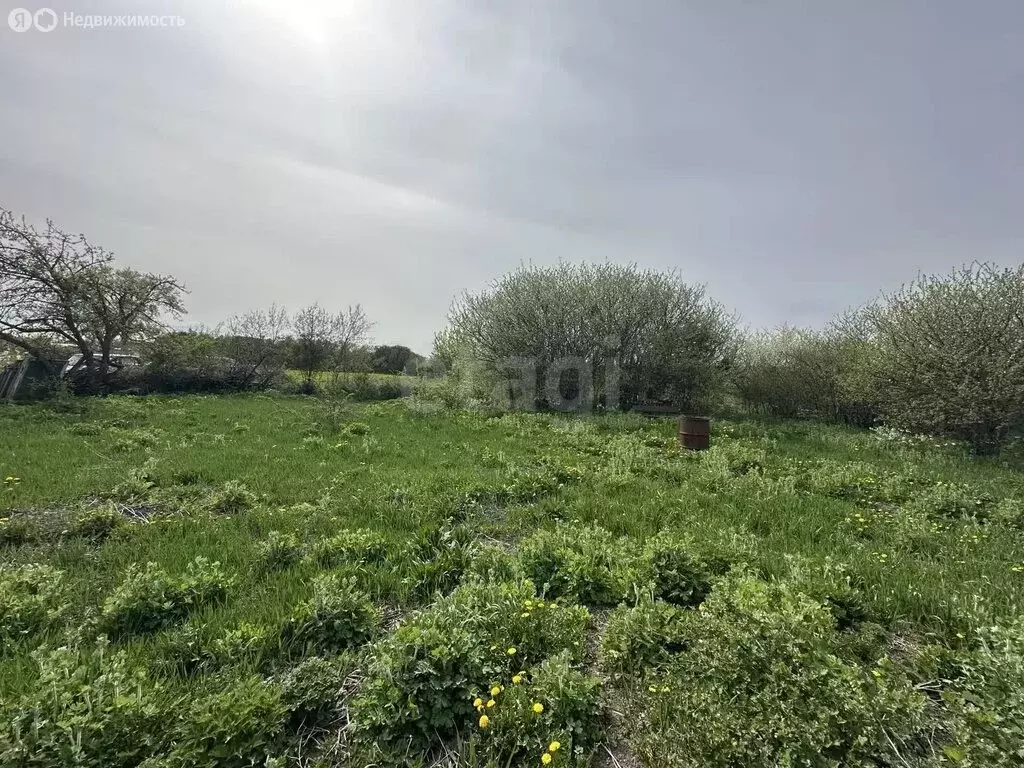 Участок в село Атемар, Горшечная улица (25 м) - Фото 1