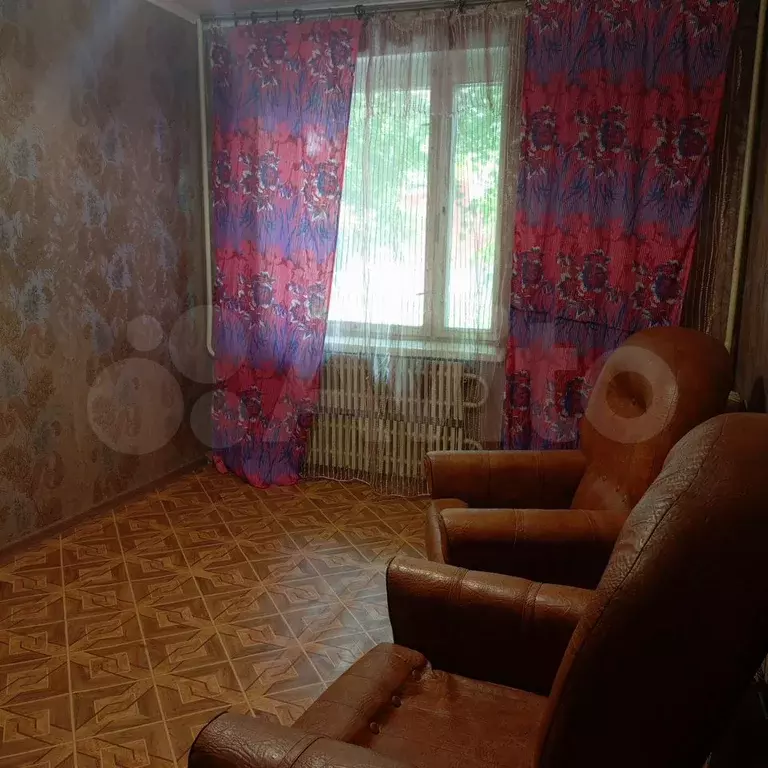Комната 14 м в 1-к., 1/5 эт. - Фото 1