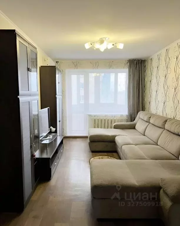 3-к кв. Саратовская область, Энгельс ул. Тельмана, 8 (60.0 м) - Фото 1