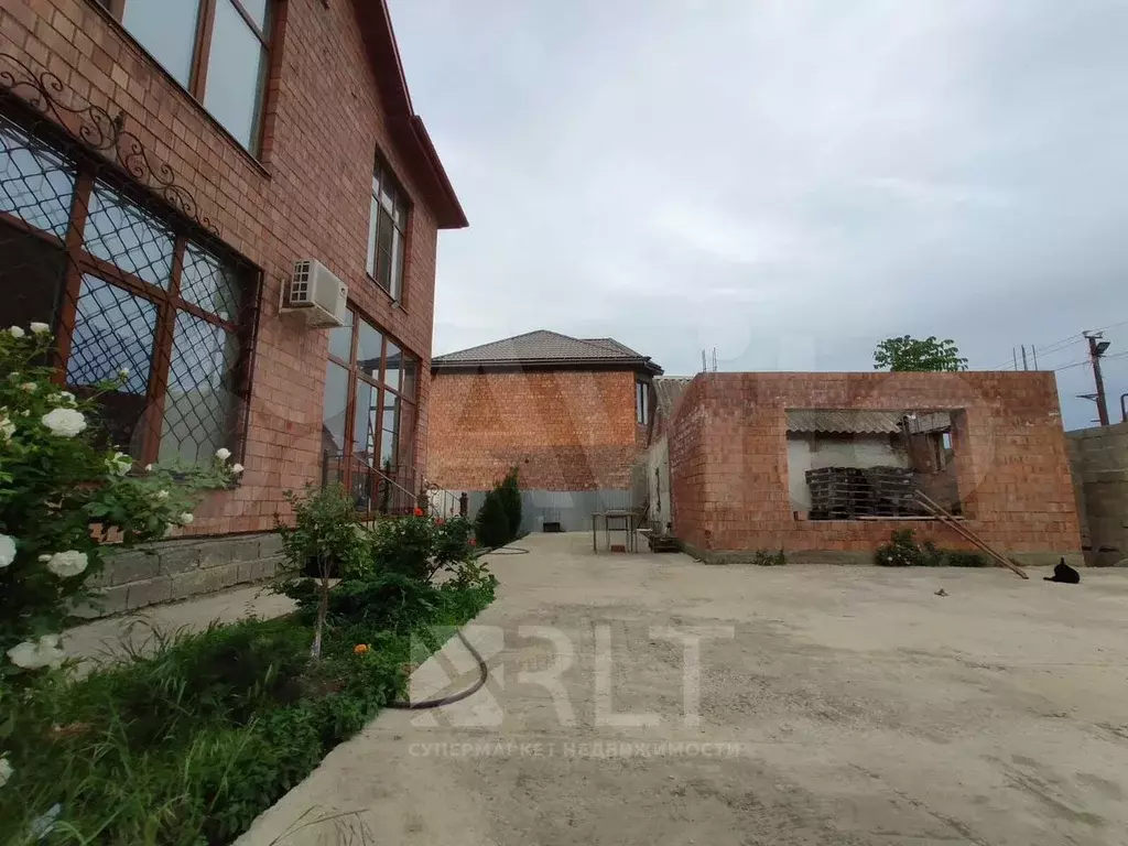 Дом 230 м на участке 6 сот. - Фото 1