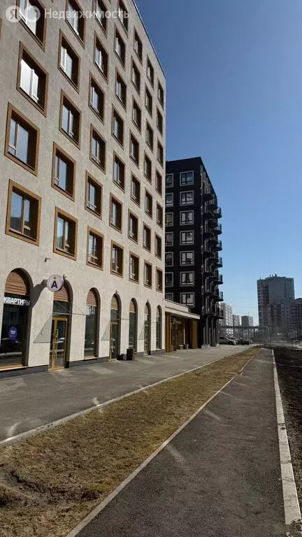 3-комнатная квартира: Екатеринбург, улица Пехотинцев, 1В (82 м) - Фото 2