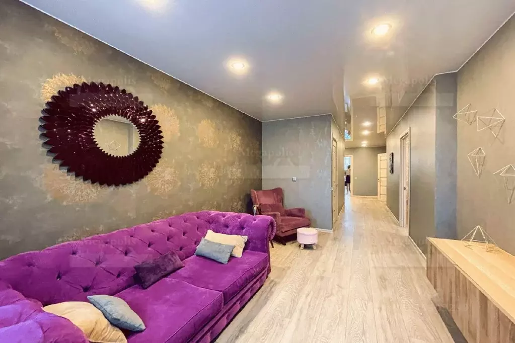 2-к кв. Санкт-Петербург Смоленская ул., 9к3 (70.0 м) - Фото 0