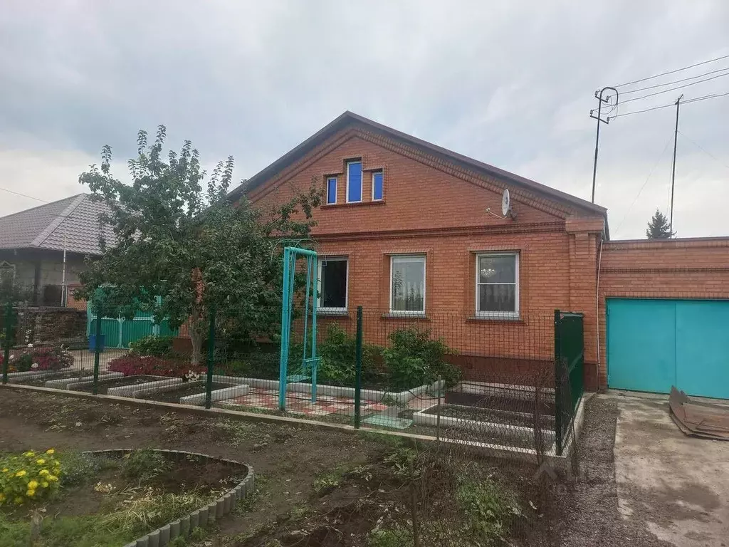 Дом в Хакасия, Черногорск Саянская ул. (120 м) - Фото 1