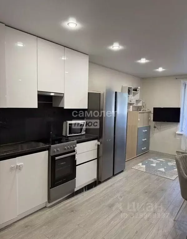 2-к кв. Иркутская область, Иркутск ул. Красный Путь, 72/3 (63.0 м) - Фото 1