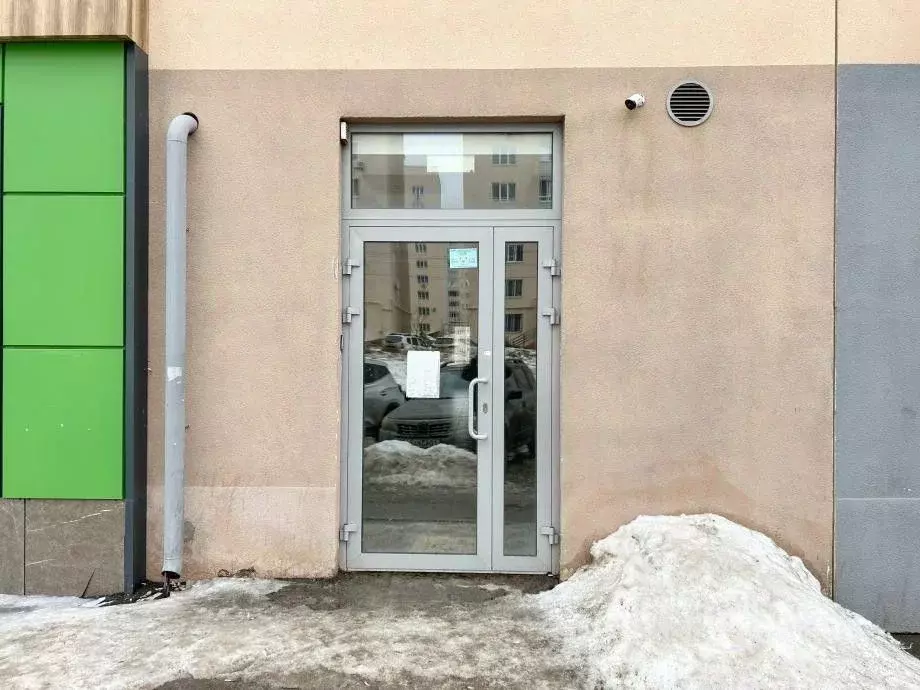 Торговая площадь в Саратовская область, Саратов ул. Имени С.П. Лисина, ... - Фото 2