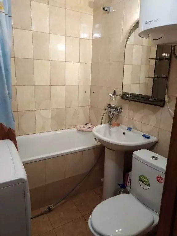 1-к. квартира, 32 м, 4/5 эт. - Фото 0