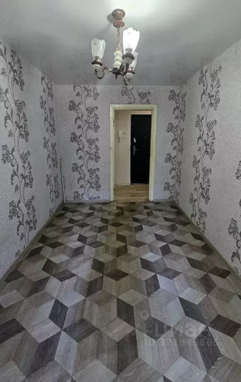 2-к кв. Волгоградская область, Камышин 3-й мкр, 18 (44.1 м) - Фото 2