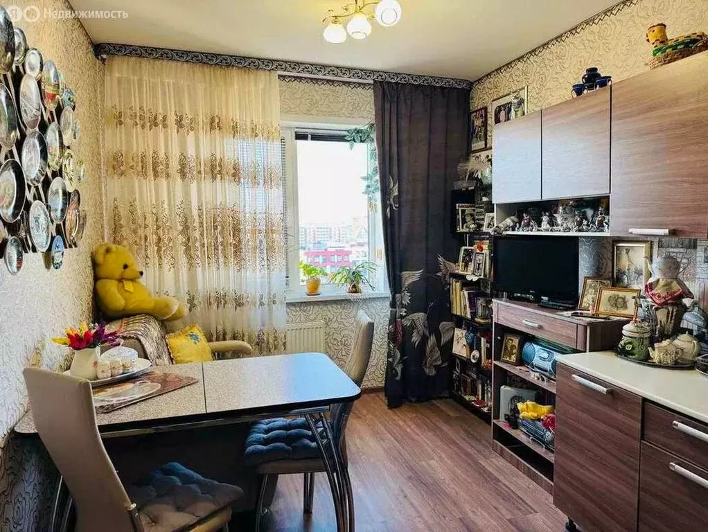 1-комнатная квартира: Великий Новгород, Державинский район, улица ... - Фото 1