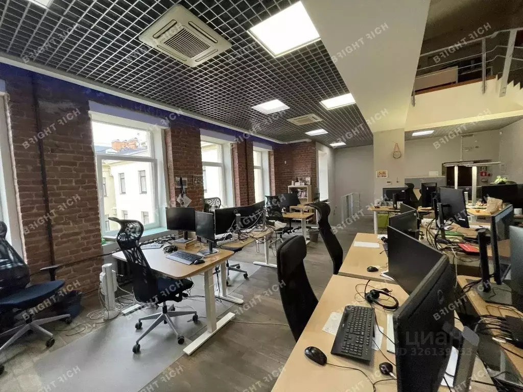 Офис в Санкт-Петербург ул. Якубовича, 24 (302 м) - Фото 1