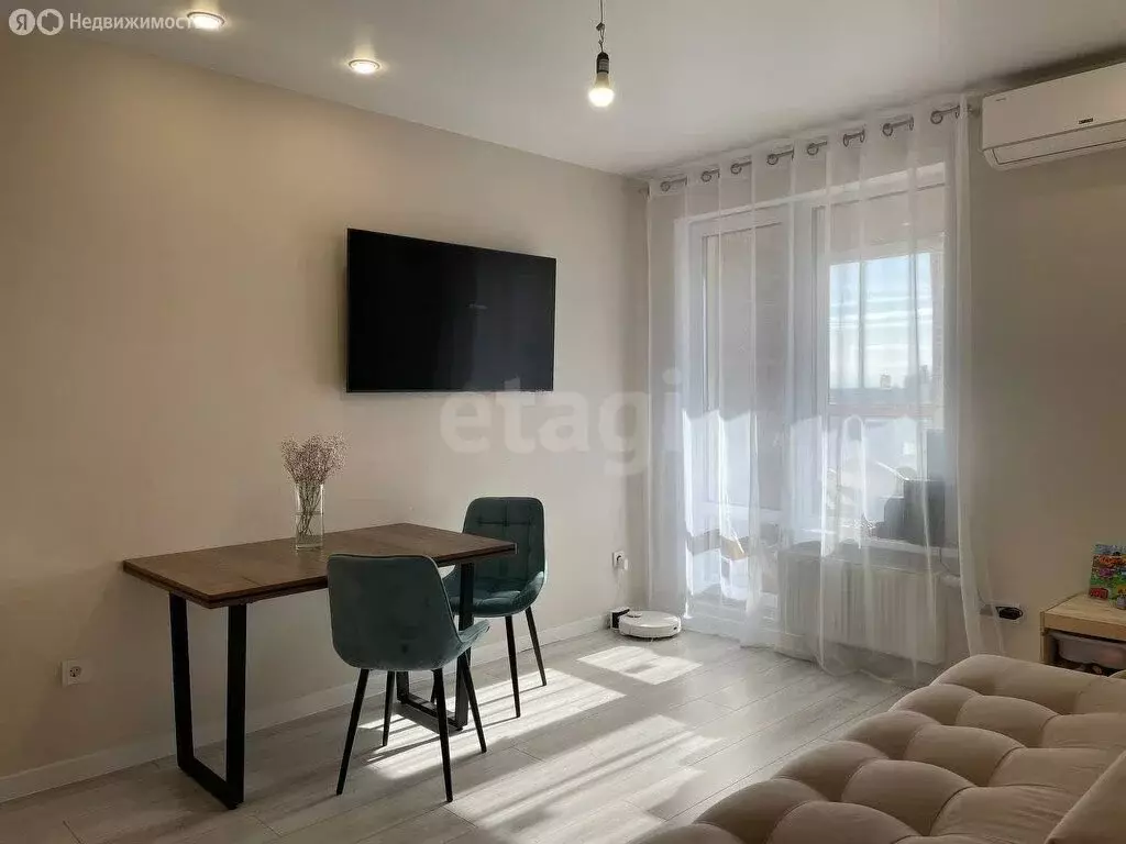 1-комнатная квартира: Тюмень, Краснооктябрьская улица, 14к3 (39 м) - Фото 0