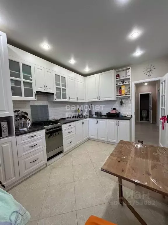 2-к кв. Марий Эл, Йошкар-Ола ул. Петрова, 27Б (65.0 м) - Фото 0